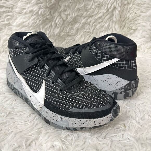 Nike KD 13‎ Oreo CI9948-004 Basketball Athletic Shoes Black/Wolf Grey/White sz 8 - Picture 1 of 9